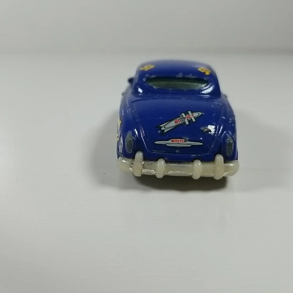 Disney Pixar Cars Doc Hudson Dirt Track Fabulous Hudson Hornet Cars 3